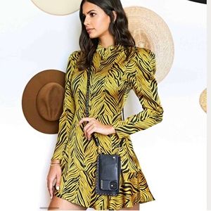 Bandolier- NICOLE iPhone 12- new in box